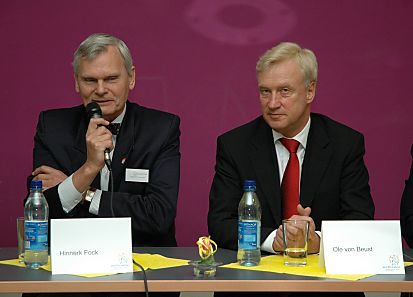 011_25852| Hamburg Brgermeister Ole von Beust und der Bezirksamtsleiter Altona Hinnerk Fock. 